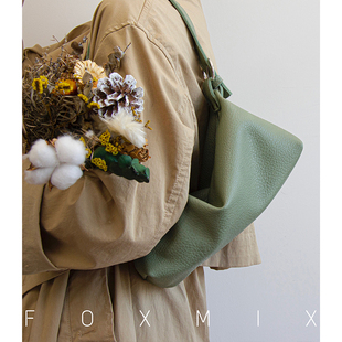 高级包包百搭腋下包软皮小包女饺子包2021秋冬法国小众斜挎月牙包