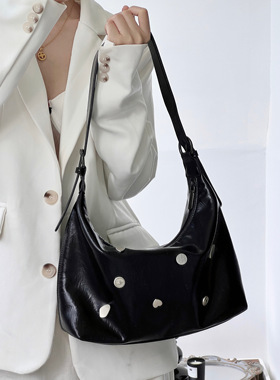 多巴胺辣妹软皮单肩中古包朋克银扣托特包徽章油蜡皮枕头包女紫色