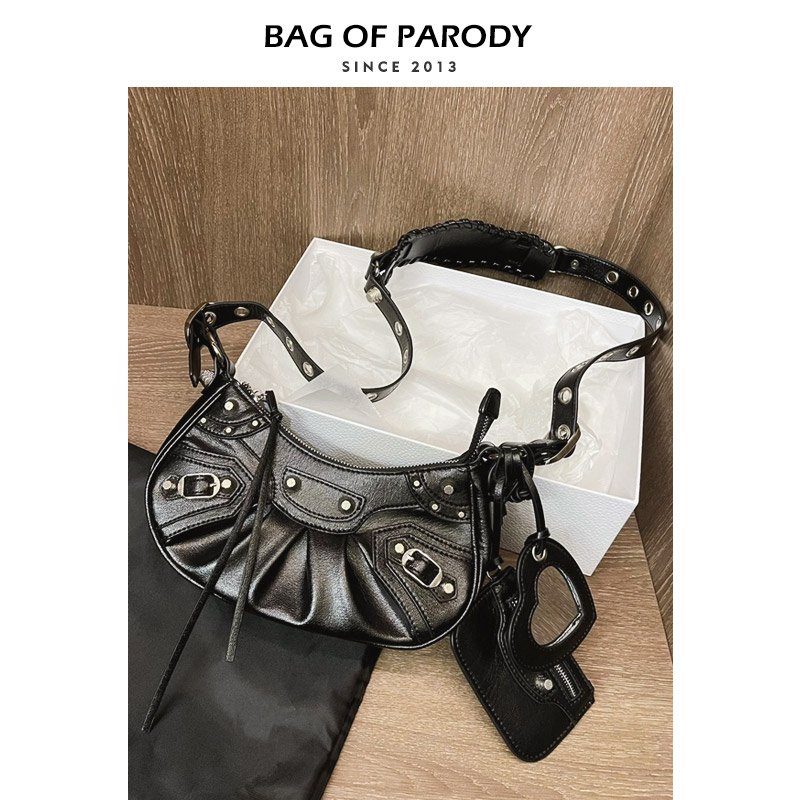 bagofparody机车包月牙腋下包