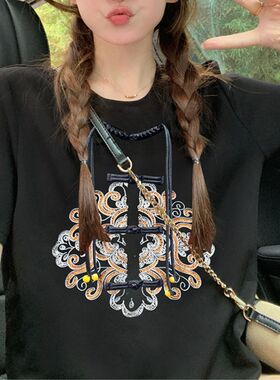 广州十三行高货爆款夏季新中式黑色t恤女短袖纯棉盘扣刺绣上衣ins