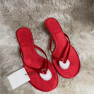 Z家2025夏季新款时尚百搭细跟夹趾凉鞋女外穿性感缎面中跟人字拖