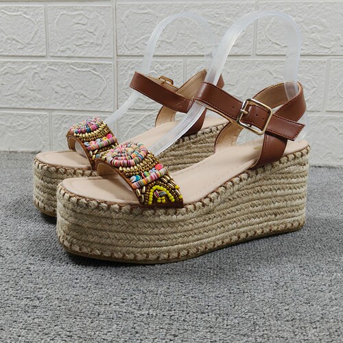 小香风麻绳串珠厚底坡跟凉鞋女2026一字扣带时尚民族风中空高跟鞋