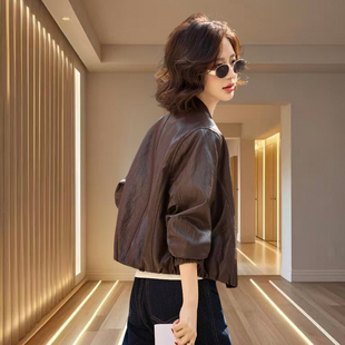 海宁真皮皮衣女款2026新款时尚短款绵羊皮夹克韩版显瘦小个子外套