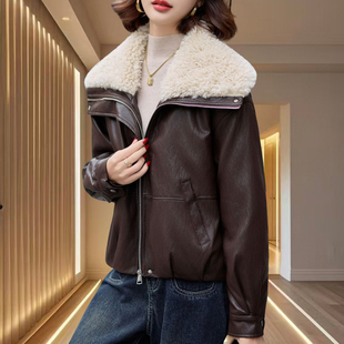 海宁皮衣女款2025新款冬加厚爆款洋气真皮棉服羊羔绒毛领夹棉外套