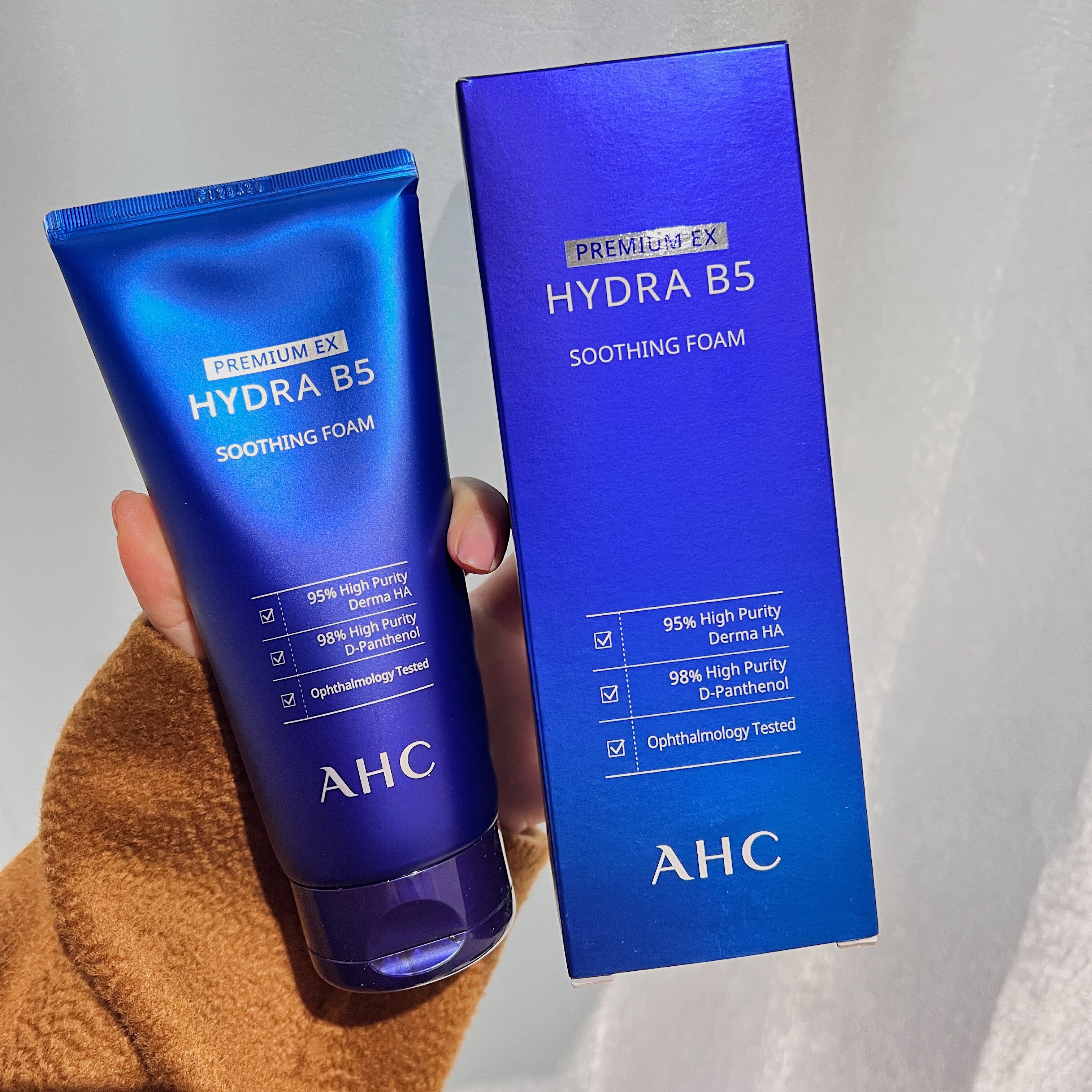 荣儿 韩国ahc洗面奶b5玻尿酸180ml孕妇可用深层清洁补水保湿