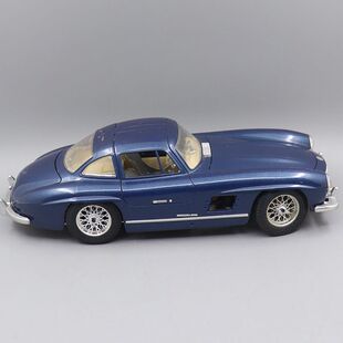 现货正版 Bburago 1/18 奔驰MERCEDES 300 SL 合金汽车成品模型