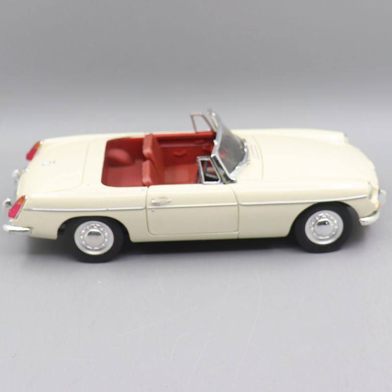 现货正版 CORGI 1963 1/18 NGB ROADSTER 敞篷跑车 合金汽车模型