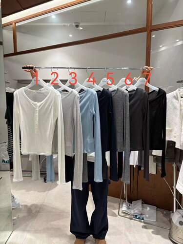 韩国东大门2026春季新品TEMPTING韩系百搭时尚半系扣轻薄长袖T恤