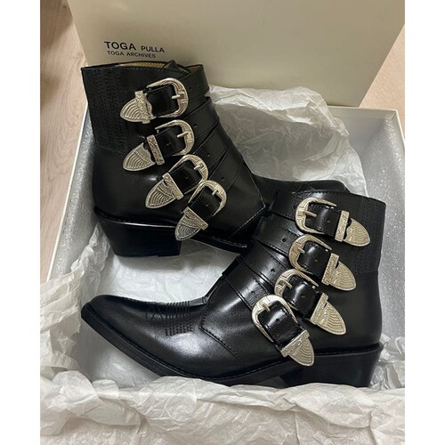 新品 TOGA PULLA 黑色银扣牛仔短靴女士高跟尖头皮鞋