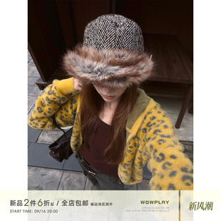 WOWPLAY杨九七 美式豹纹提花针织开衫女超柔绒感拉链连帽毛衣外套
