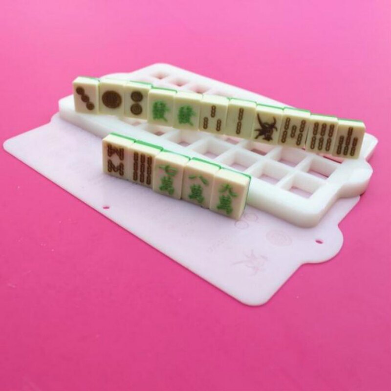 diy巧克力立体麻将食品硅胶模具十三幺顺子36连麻雀蛋糕点心装饰