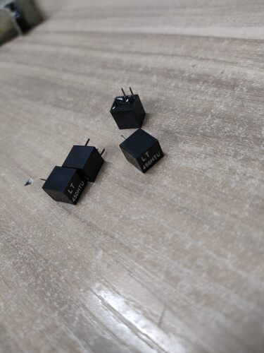 LT 450HTU 三脚晶振 450KHZ 库存全新货 脚有点发黑 陶瓷滤波器