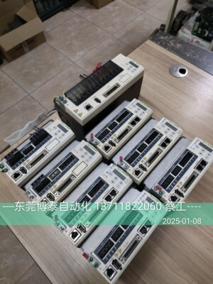 施耐德伺服驱动器 LXM23DU07M3X 现货包好 750W 0.75KW 成色新