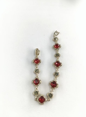 四叶草手链女生2025新款轻奢小众精致高级设计感手串手饰高配版潮