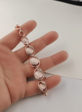 2025手链相伴爱在永恒小众轻奢镂空猫眼石镶钻椭圆形高级韩版饰品