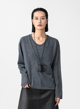 灰色慵懒风薄款羊毛背心+罩衫两件套 春秋季宽松休闲上衣针织衫女