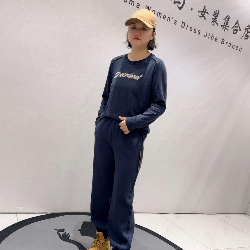 针丝缘子汇冬季新款大码欧货上衣