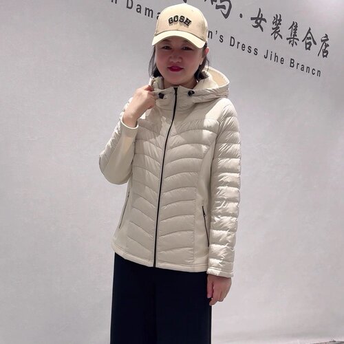 芮娜依莲大码秋冬款薄羽绒服外套