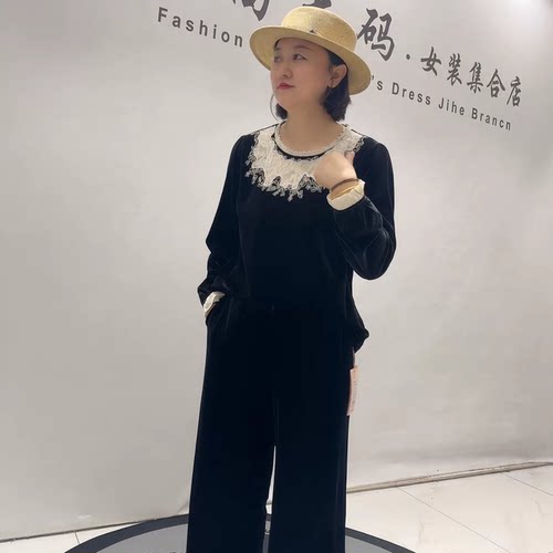 芮娜依莲秋季新款大码丝绒衫上衣