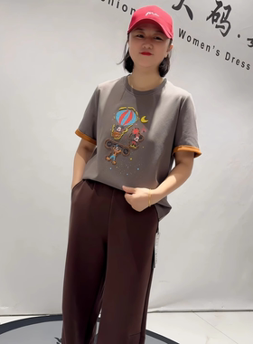 针丝缘子汇2323春装新款圆领短袖T恤加大女装胖妹妹减龄显瘦打底