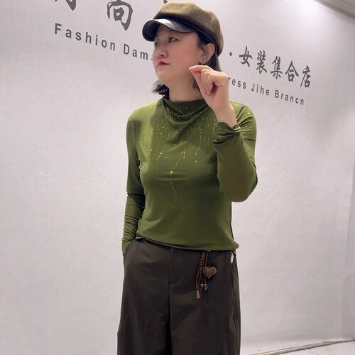 女权贵族秋季新款大码显瘦打底衫