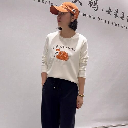 芮娜依莲秋季新款大码长袖衫上衣