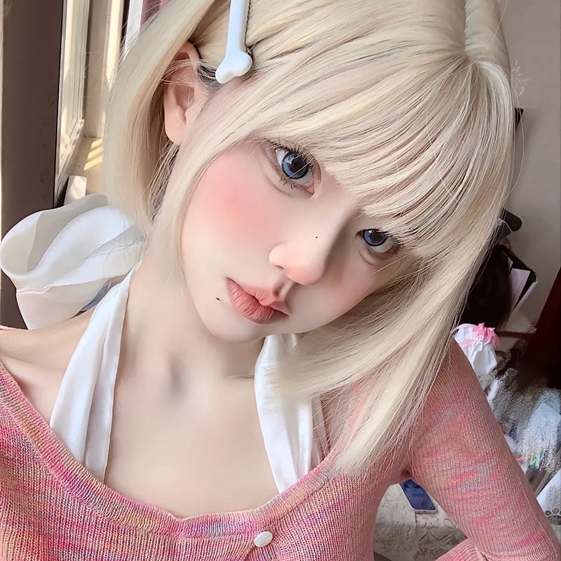 朵拉假发奶金色一刀切短发全头套女夏季浅色发色女团中长发波波头