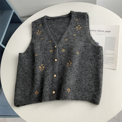 小个子短款金色刺绣马甲背心春秋季时尚叠穿搭衬衣坎肩针织外套女