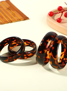 18mm宽手镯红花血山龟甲壳豹纹