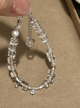 小红书爆款方糖原创珍珠高亮药片直切白水晶手链碎银子高级感手串