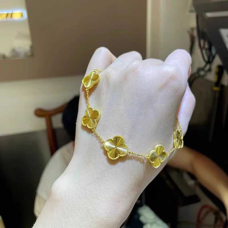 奥特莱斯专柜清仓撤柜捡漏18K金四叶草手链五花幸运草手串outlets