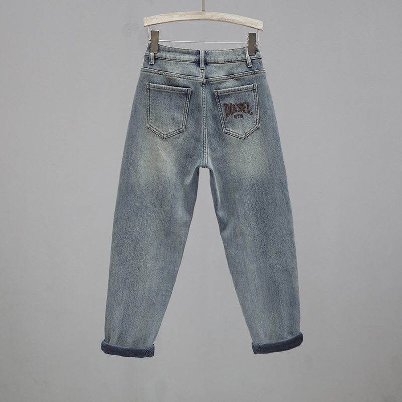 加绒加厚浅蓝色牛仔裤女2025新款高腰宽松显瘦口袋字母刺绣哈伦裤,女装/女士精品,牛仔裤,淘宝优惠券,粉丝福利购,淘宝优惠卷