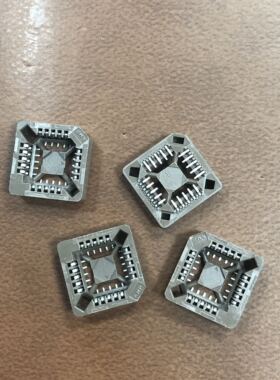 3-822516-3  TE泰科AMP/Tyco PLCC插座 20P贴片 IC插座连接器