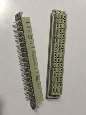 09062486834 原厂德国HARTING 3排48针 母头 DIN41612连接器