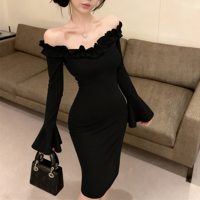 一字肩喇叭袖女过膝中长连衣裙棉