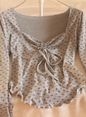 显瘦小碎花长袖修身T恤秋季短款U领抽绳小个子日常针织小衫百搭女