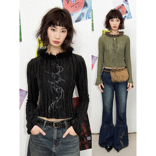 「乌鸦教堂」枯木印花毛毛领薄款开衫春装短款圆领毛衣