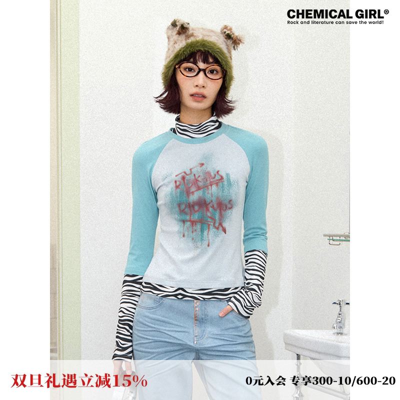 化学少女「滑稽滑稽」插肩袖小高领上衣修身拼接袖子印花长袖T恤