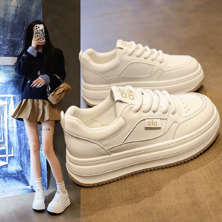 冬季百搭舒适厚底小白鞋女款