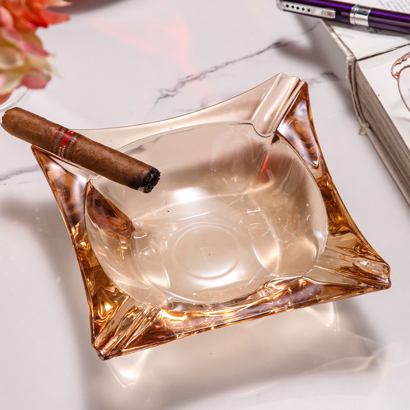 2021创意个性烟缸时尚烟灰缸家用水晶茶几客厅烟缸玻璃摆件办公室