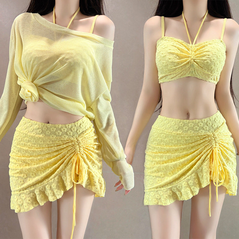 奶黄色大码泳衣女胖mm遮肉比基尼三件套高级感海边度假风2026新款