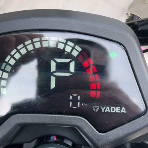 雅迪x5仪表/液晶黑屏/22-24款车型通用原厂直上/新款