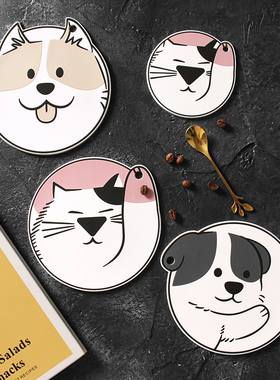 2025新款狗狗餐垫杯垫卡通可爱隔热防烫餐桌垫创意个性家用碗盘垫