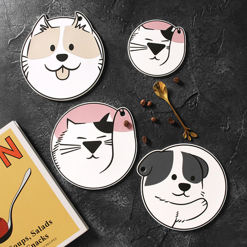 卡通餐垫可爱狗狗餐桌垫杯垫盘垫