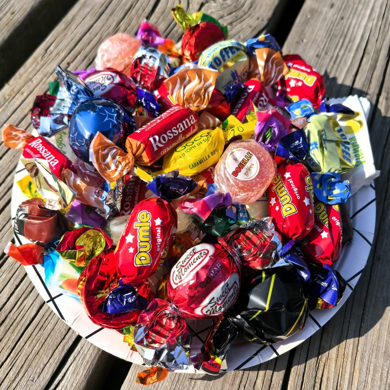 进口糖果混合什锦糖果意大利英国德国进口婚庆喜糖果礼物散装一斤