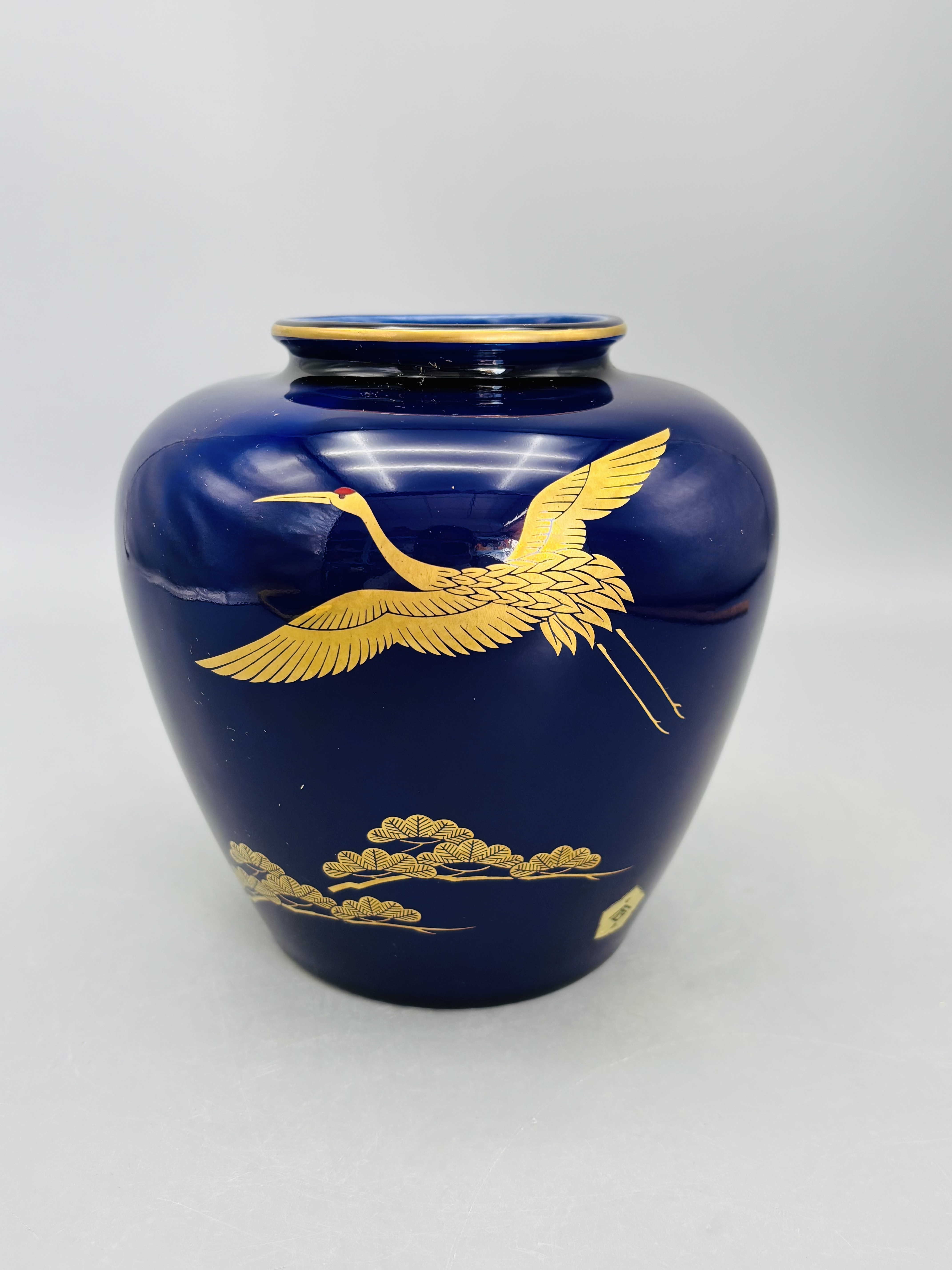 C070，日本回流  霁蓝釉描家用瓷器