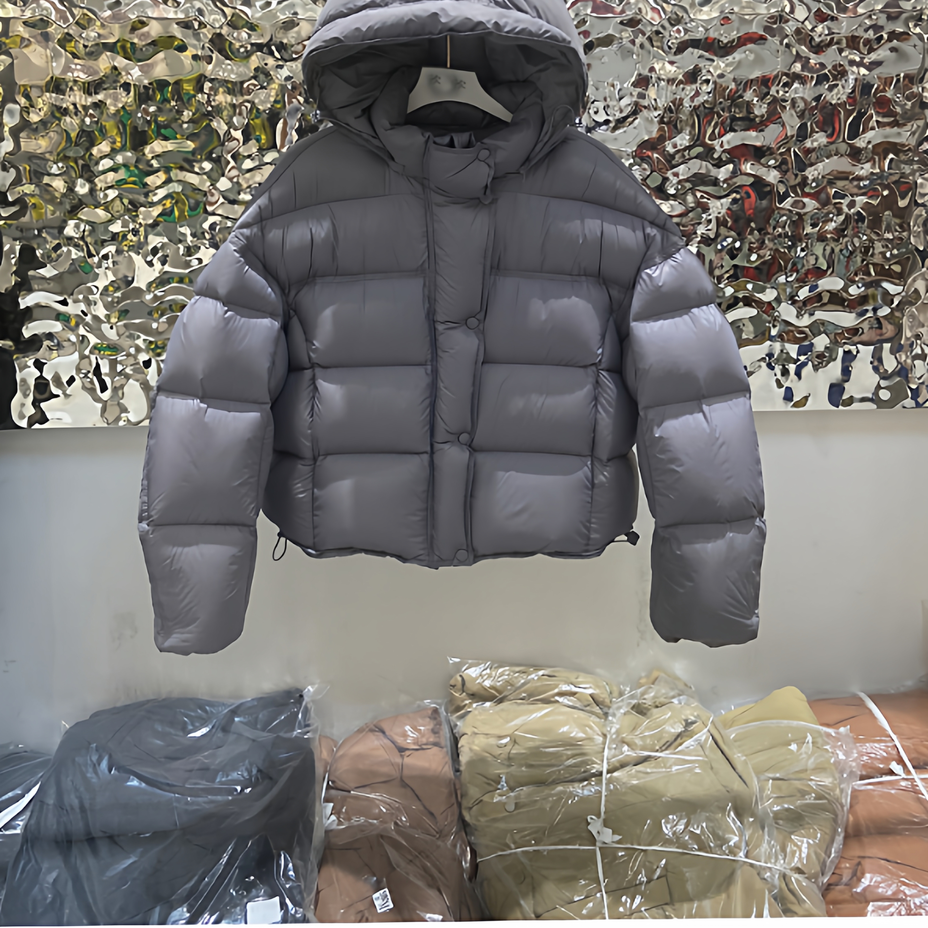 90白鸭绒羽绒服女云朵泡芙短款