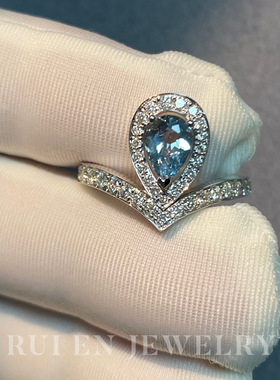 水滴海蓝宝戒指18K白婚戒皇冠女