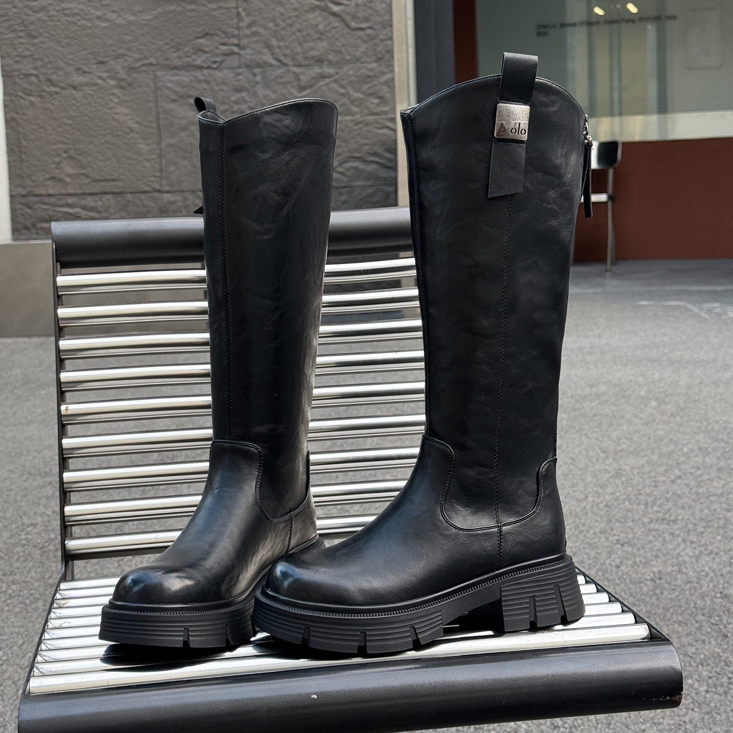 加绒显瘦显腿长v口不过膝长靴