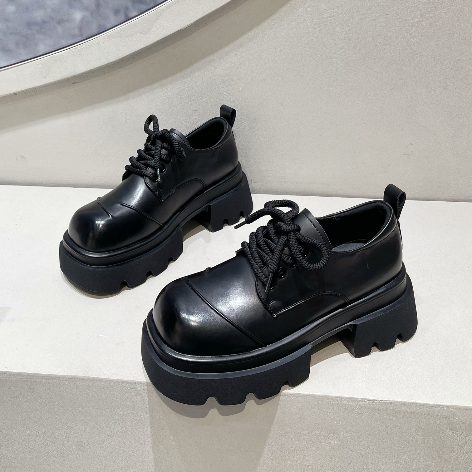 大头小皮鞋配裙子黑色日系jk单鞋